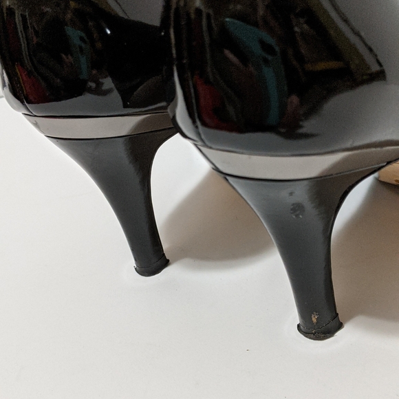 4/$25  Cole Haan patent leather pump 9B - Picture 4 of 13